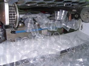 赤水塑料制品生产线保温层厚度的确定